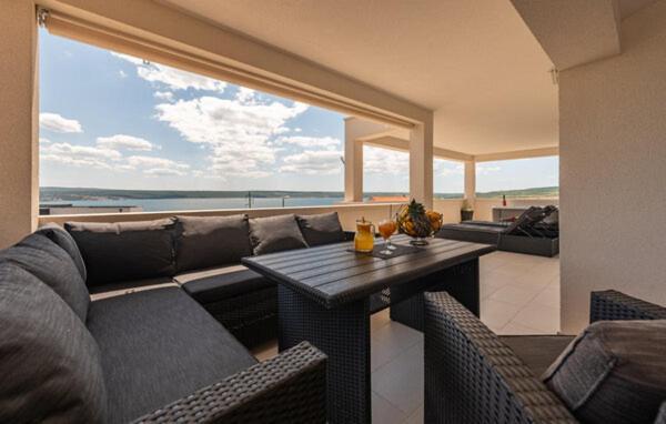Apartmant Shine Luxury Maslenica Bagian luar foto
