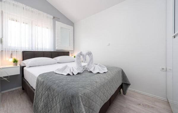 Apartmant Shine Luxury Maslenica Bagian luar foto
